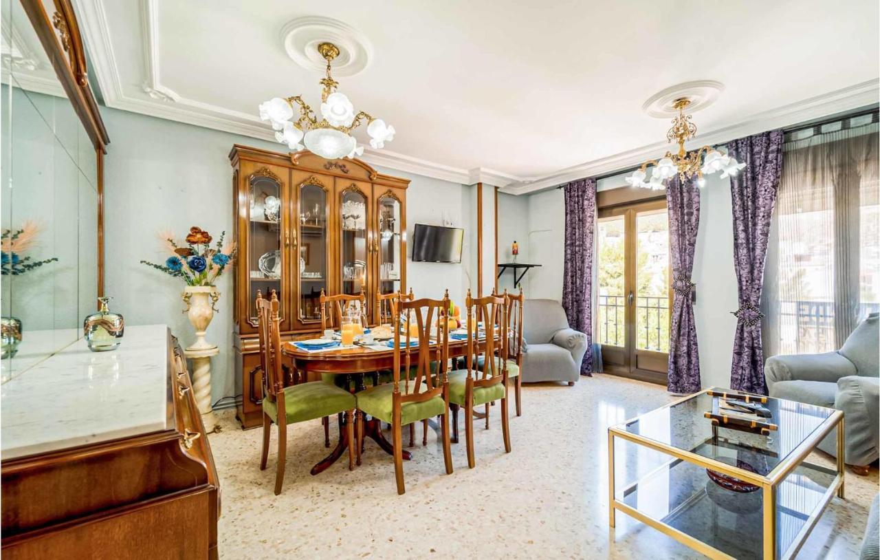 3 Bedroom Cozy Apartment In Pegalajar Luaran gambar