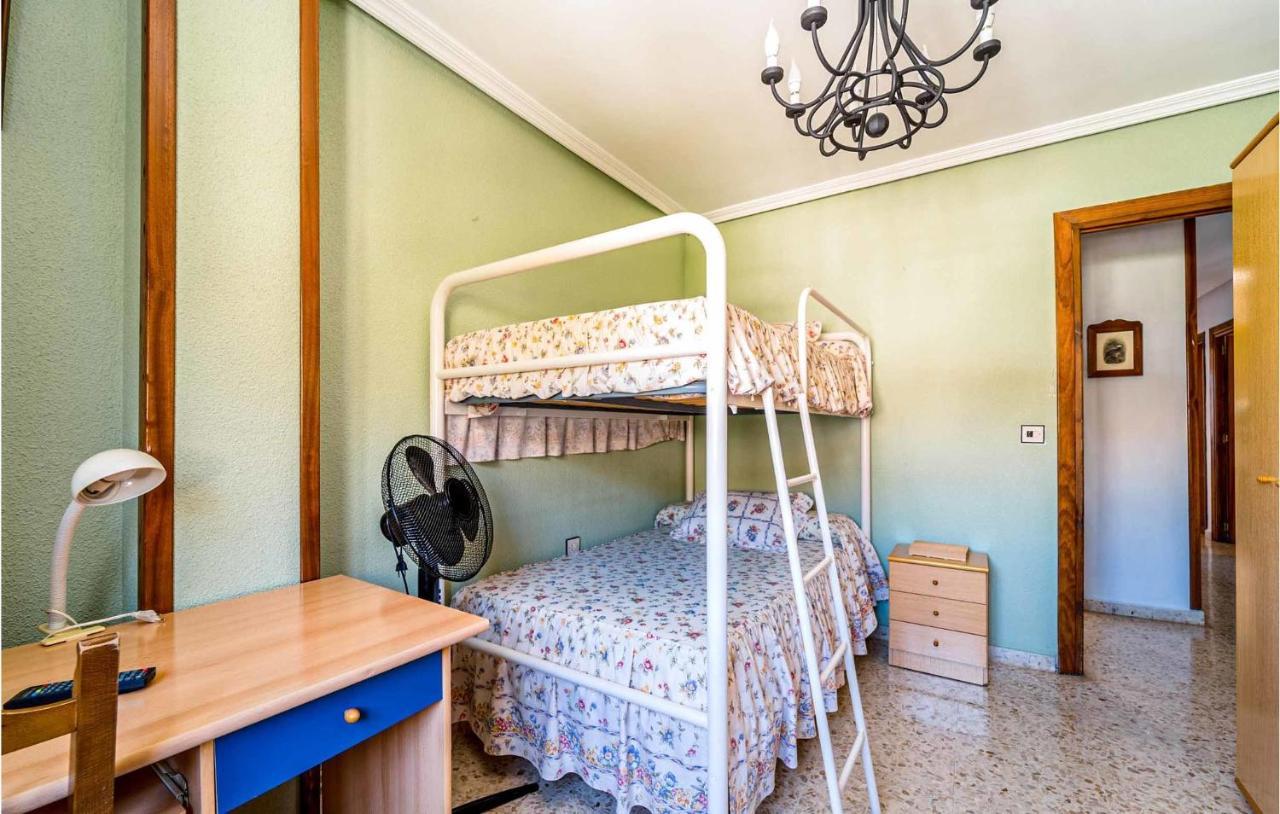 3 Bedroom Cozy Apartment In Pegalajar Luaran gambar