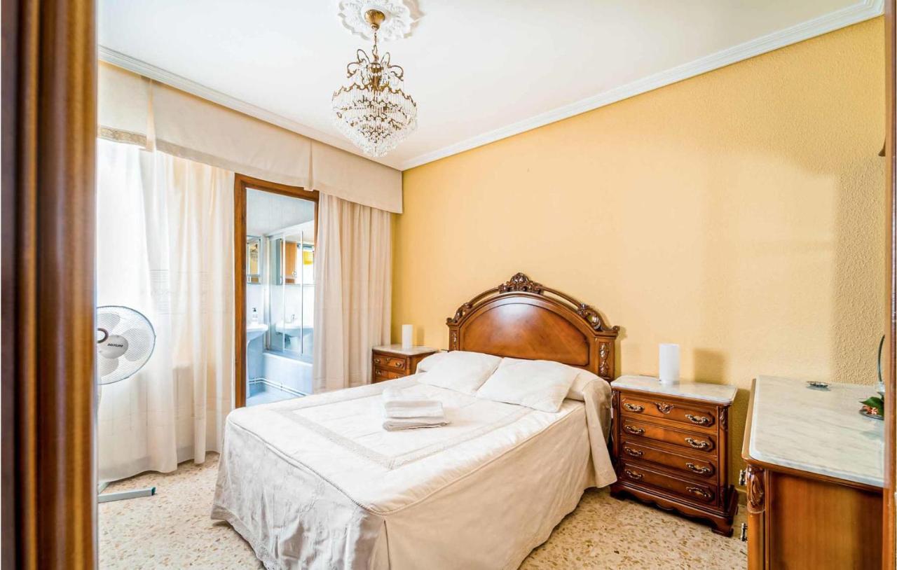 3 Bedroom Cozy Apartment In Pegalajar Luaran gambar